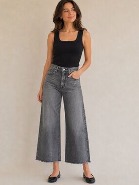 AG The Etta High Rise Wide Leg Cropped Jeans Gray Raw Hem 28